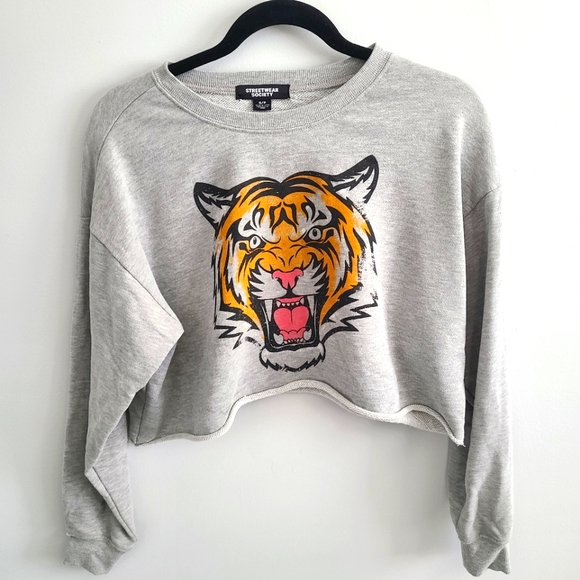 Streetwear Society Tops - Small Distressed Cropped Sweater